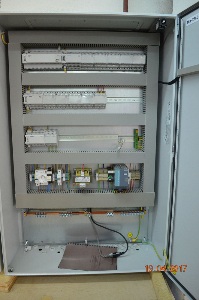 Сборка щитов автоматики для фармацевтического предприятия «САНОФИ» в г. Орел