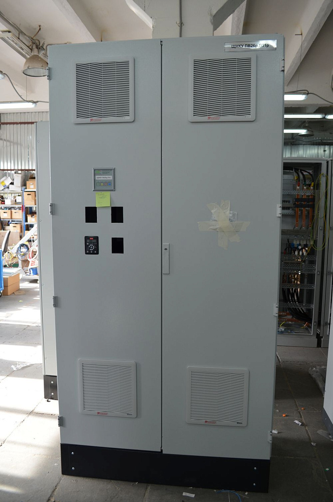 Сборка щитов управления инженерными системами предприятия для АО «Информационные спутниковые системы» им. Академика Решетнева